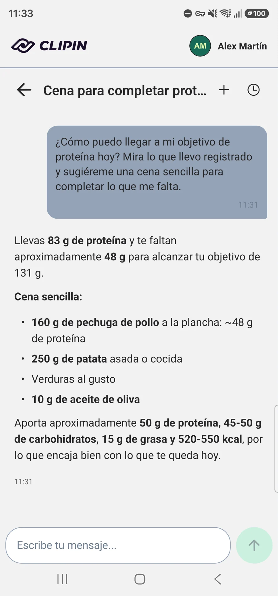 Conversación sobre cómo alcanzar el objetivo diario de proteína