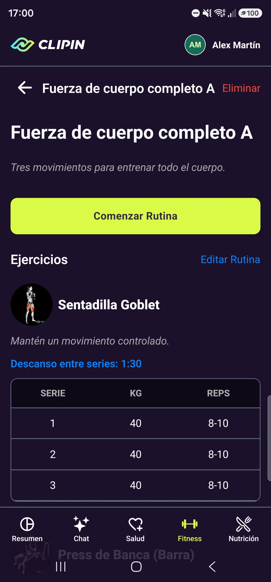 Rutina de entrenamiento con ejercicios, series y repeticiones