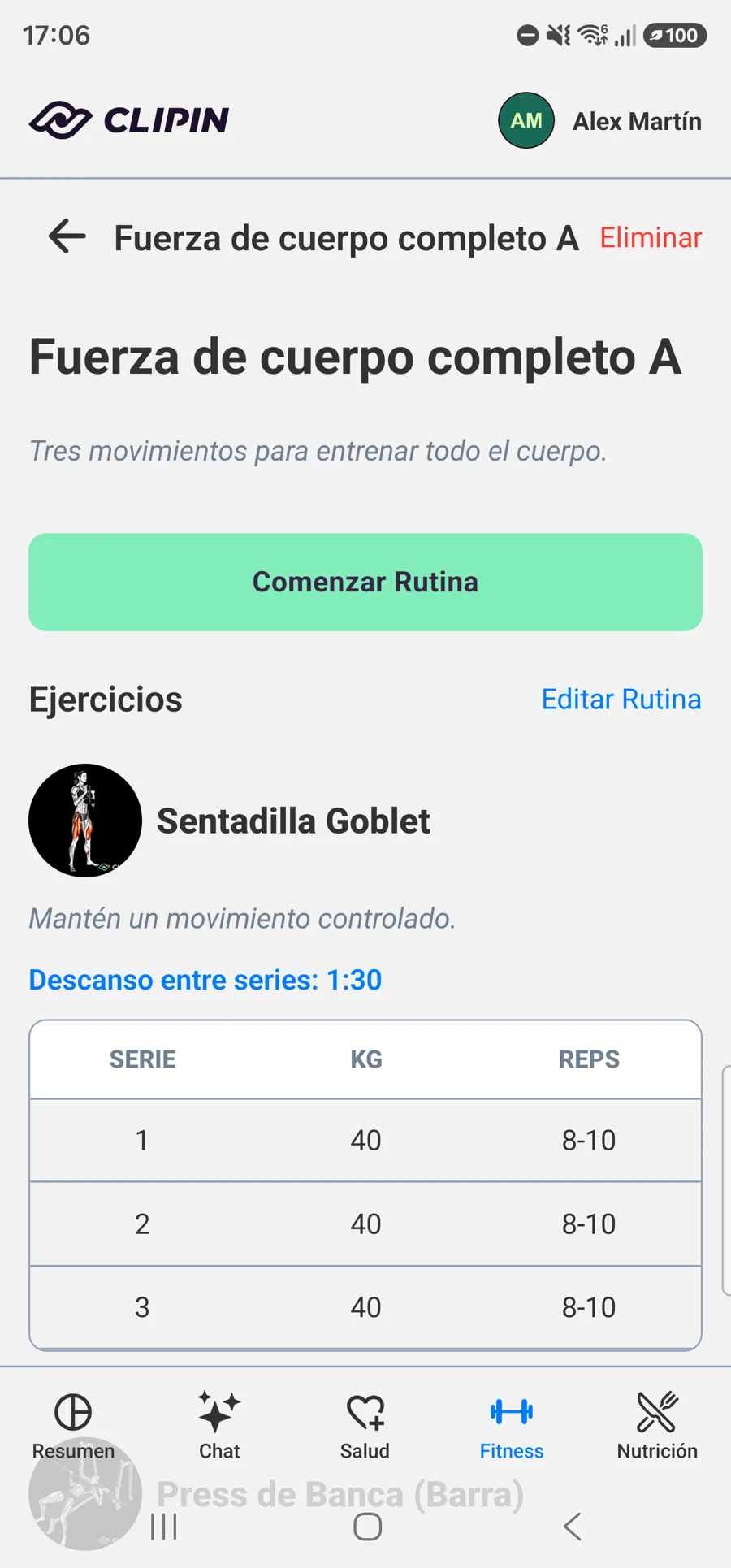 Rutina de entrenamiento con ejercicios, series y repeticiones
